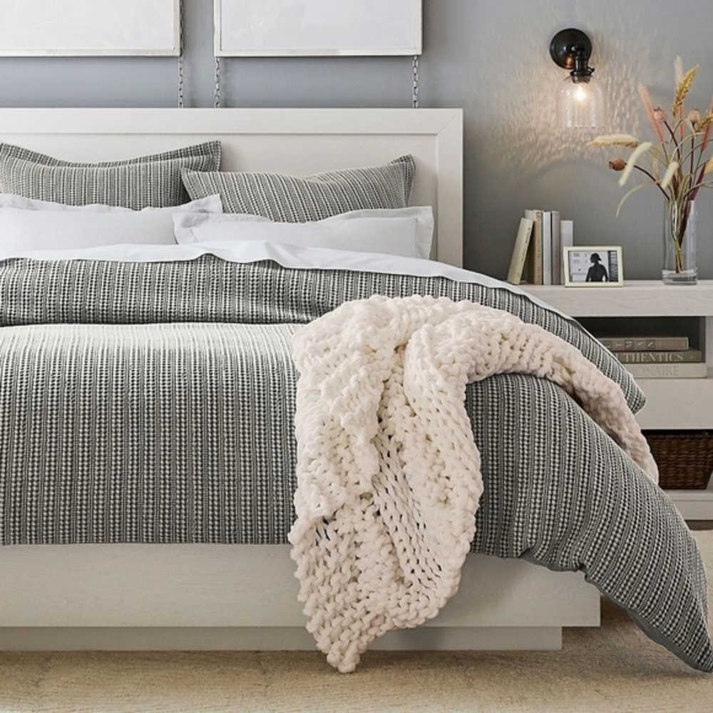 Pottery Barn Waffle Duvet Cover Cal King Gray 100% Cotton Honeycomb Bedding